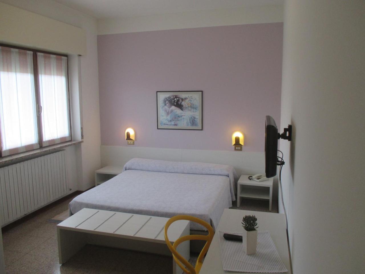 Hotel O'Scugnizzo 2 Belluno Exterior foto